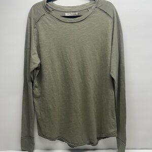 We the free womens top size Small long sleeves nwt